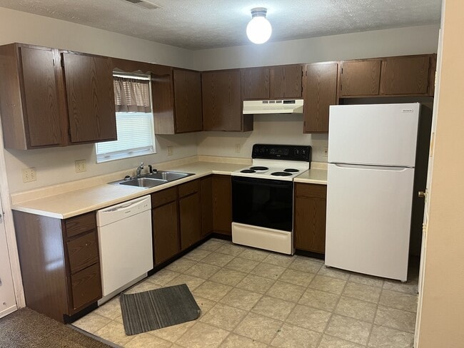 Building Photo - 3058 Colony Ln