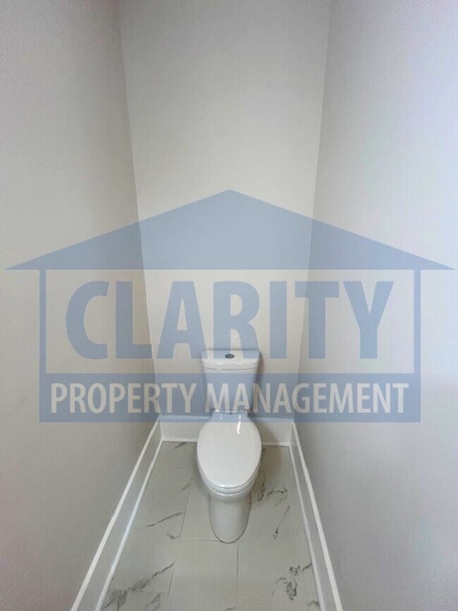 Building Photo - Beautifully Remodeled 3 Bedroom / 2 Bath Home in Chattanooga