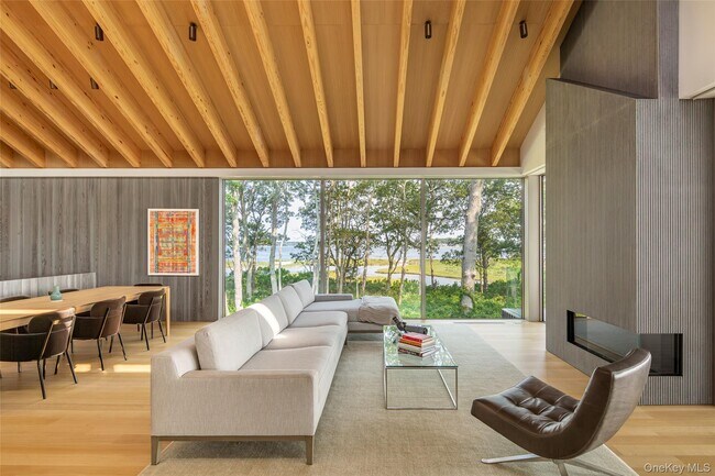 Building Photo - 47L S Ferry Rd