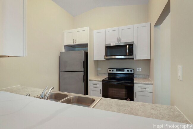 Building Photo - 4301 W Shamrock Ln