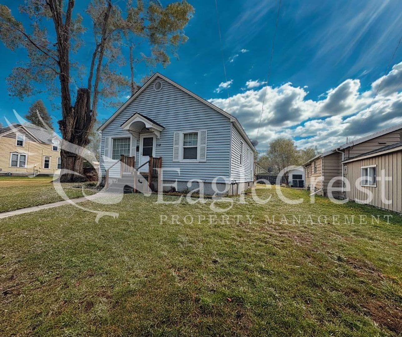 Building Photo - Well-Located 3BR/2BA Single-Family Home with Finished Basement