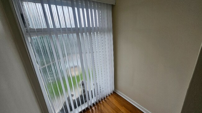 Building Photo - 4221 Los Feliz Blvd