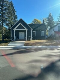 Building Photo - 1009 S 7th St