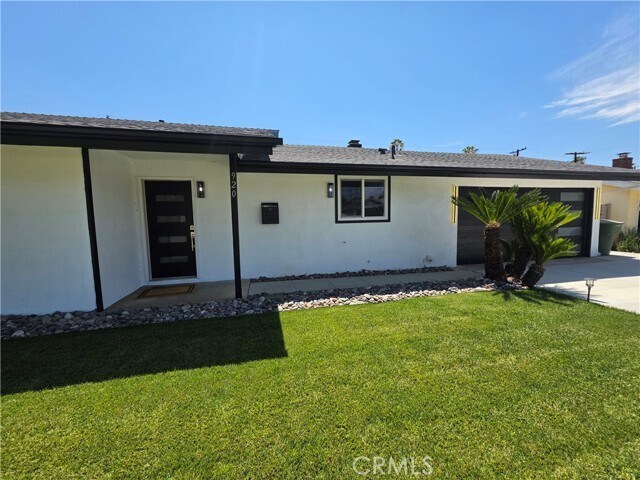 Building Photo - 920 Coronado Dr