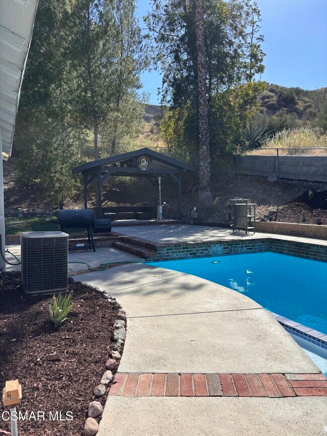 Building Photo - 30213 Pink Pansy Ct
