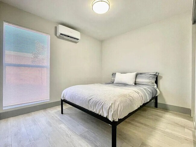 Building Photo - 1490 NW 55th Terrace