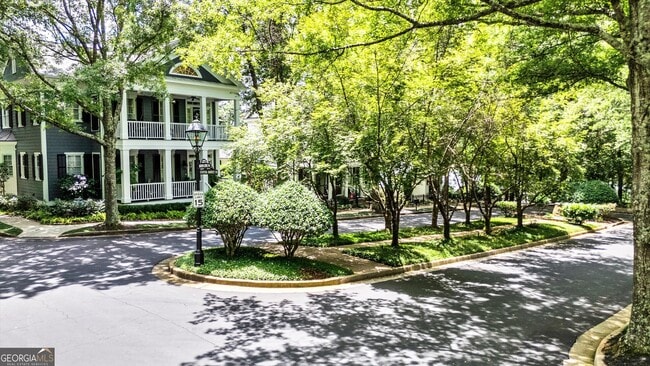 Building Photo - 125 N Cove Dr