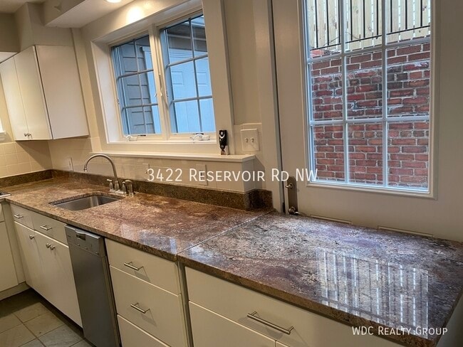 Building Photo - 3422 Reservoir Rd NW