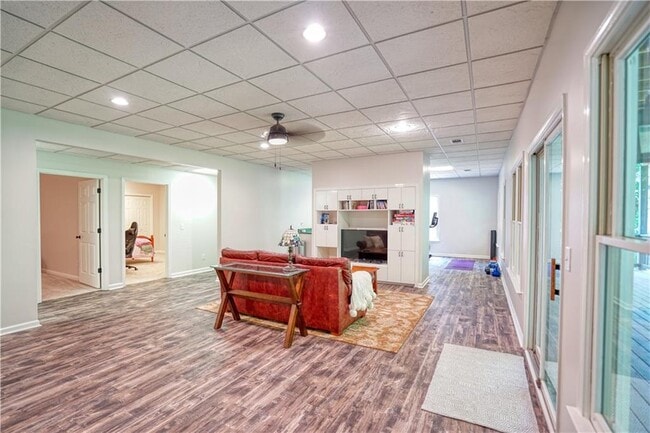 Building Photo - 958 Glenverness Dr