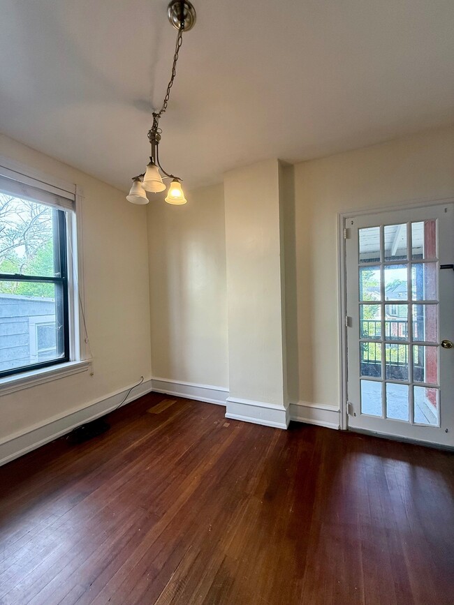 Building Photo - 1610 N Broom St