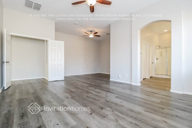 Building Photo - 13578 W Port Au Prince Ln