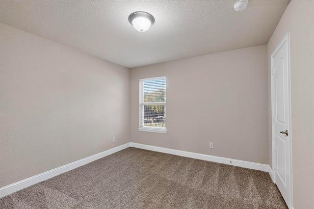 Building Photo - 2584 Jackson Dr