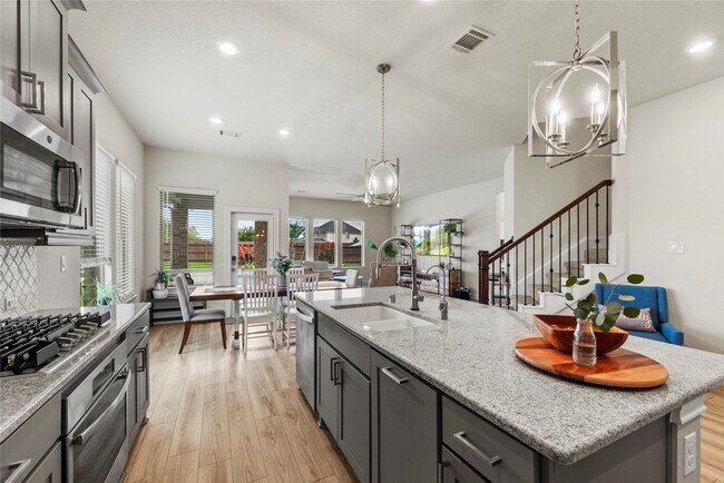 Building Photo - 29510 Enchanted Breeze Ln