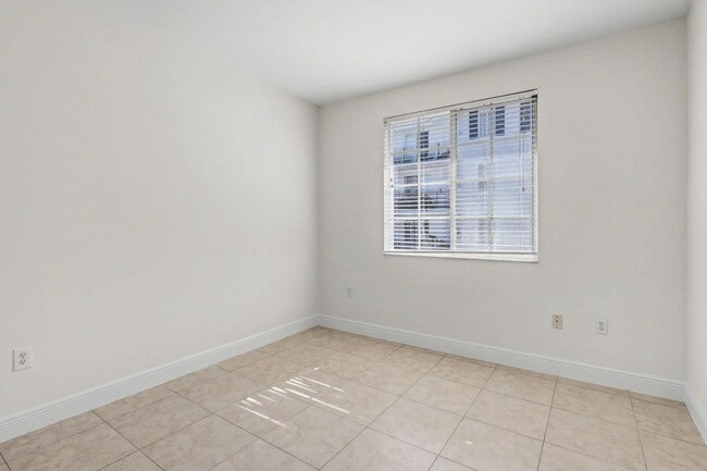 Building Photo - 350 NE 3rd St