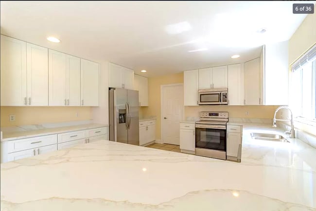 Building Photo - 15048 Perdido Dr