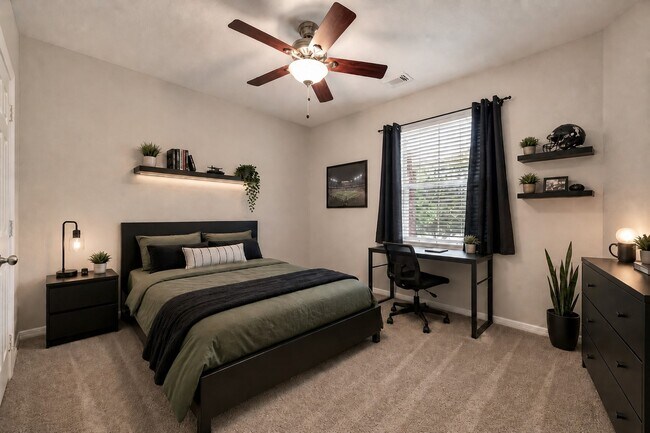 Building Photo - 8110 Clearwater Crossing