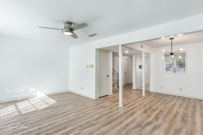 Building Photo - Shreveport townhome for rent