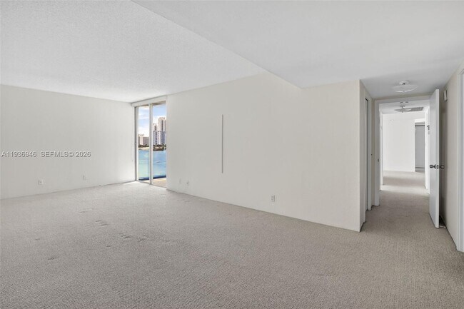 Building Photo - 19707 Turnberry Way