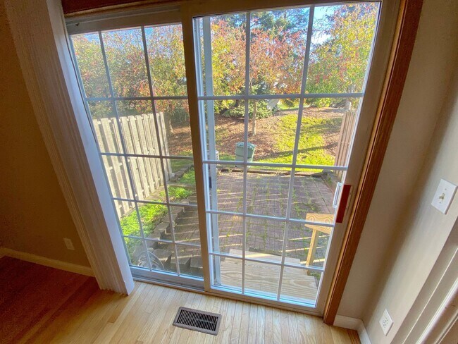 Building Photo - 5602 Wigmore Dr
