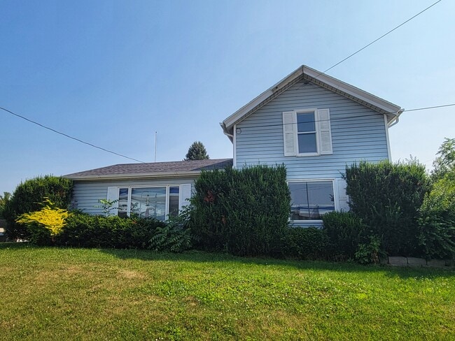 Building Photo - 1027 Fond Du Lac Ave