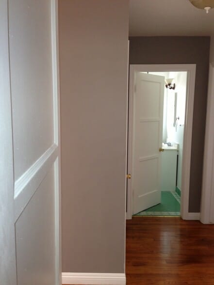 Building Photo - 5551 Noble Ave