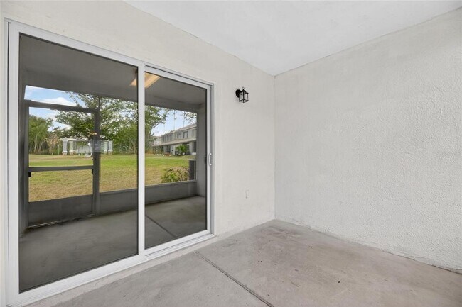 Building Photo - 2371 Lake Woodberry Cir