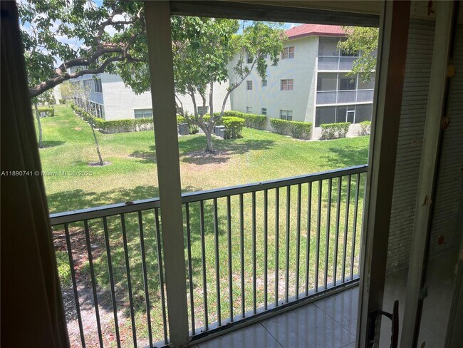 Building Photo - 150 SW 134th Way