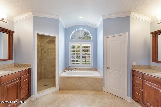 Building Photo - 1593 Blue Heron Ln