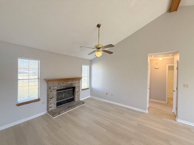 Building Photo - 13001 Virginia Ct