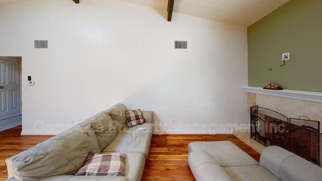 Building Photo - 4918 Chaparral Way