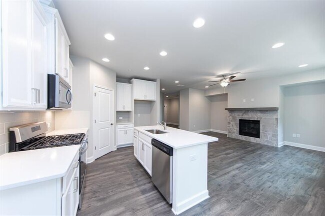 Building Photo - 207 Jonquil Spring Rd