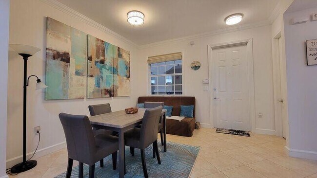 Building Photo - 4445 El Mar Dr