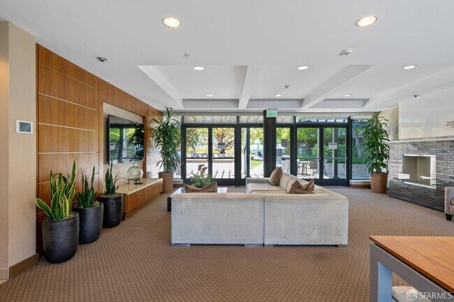 Building Photo - 330 Mission Bay Blvd North