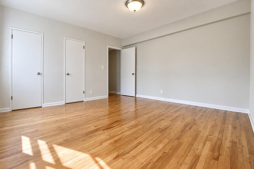 Building Photo - 500 Kappock St