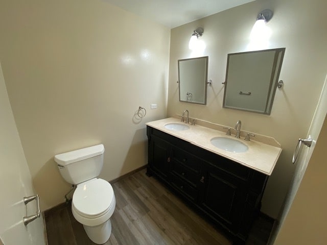 Building Photo - Beautiful Toro Park Home!