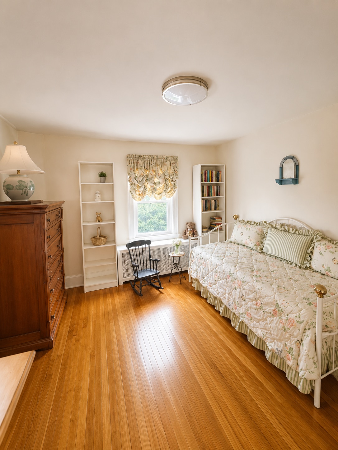 Bedroom 5 - 25 Undine Rd