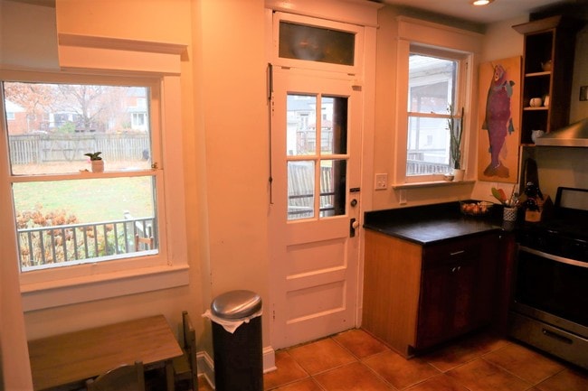 Building Photo - 1509 Gallatin St NW