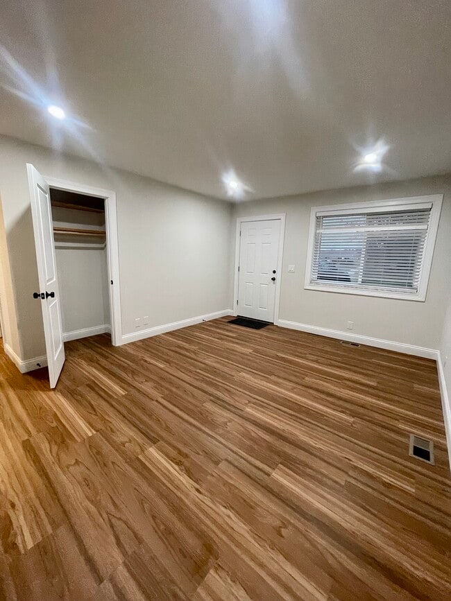 Building Photo - 2400 Windage Dr