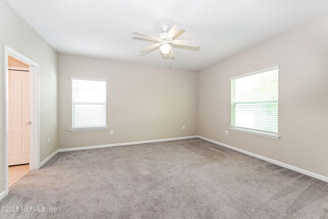 Building Photo - 203 Stone Arbor Ln