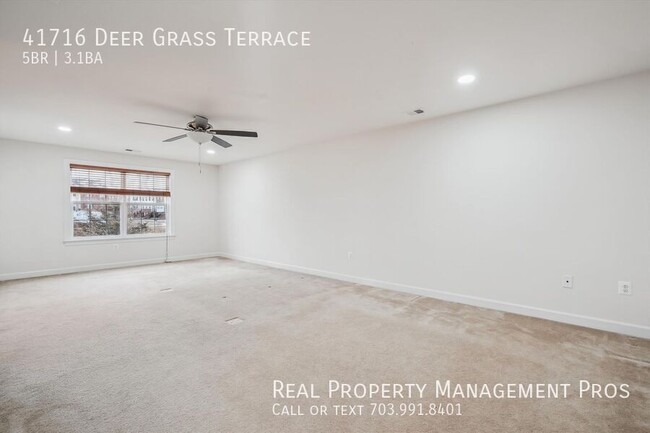 Building Photo - 41716 Deer Grass Terrace