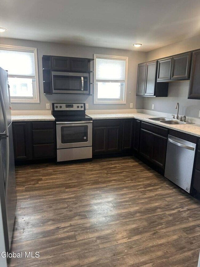 Building Photo - 1687 Avenue A