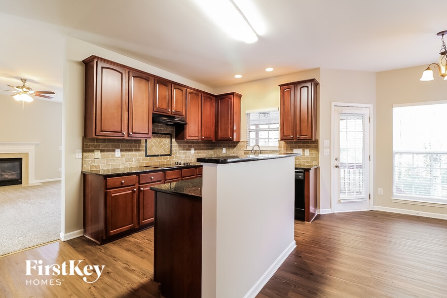 Building Photo - 2969 Maple Branch Dr