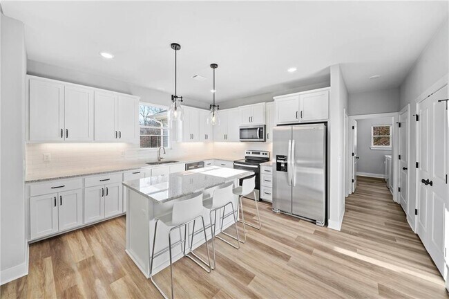 Building Photo - 3 Ceres Cir