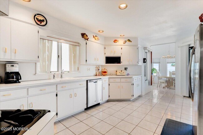 Building Photo - 1207 Capstan Dr