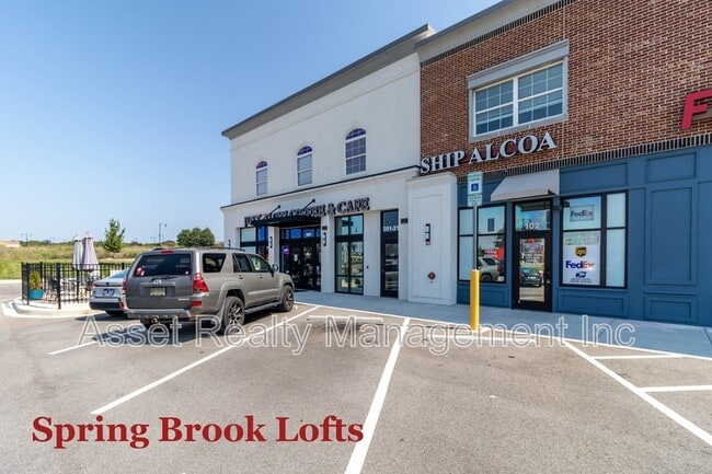 Primary Photo - 1120 Franck St