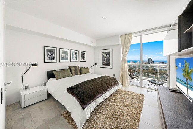 Building Photo - 450 Alton Rd