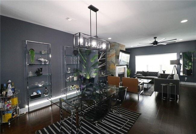 Building Photo - 2166 Wiggins Walk