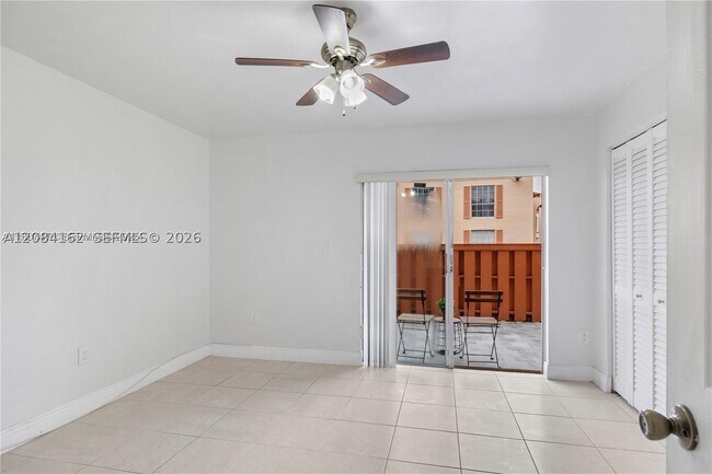 Building Photo - 7241 Miami Lakes Dr