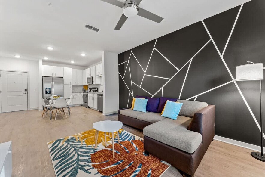 Building Photo - 14533 Star Water Rd