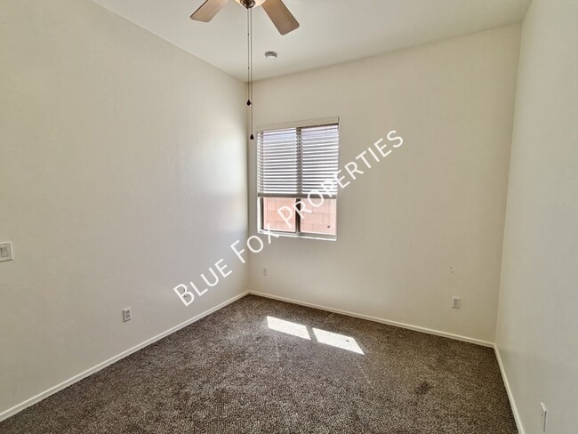Building Photo - 7063 W Autumn Dew Ct